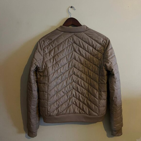 LIKE NEW - tentree Cloud Shell Bomber Jacket - Picture 5 of 6